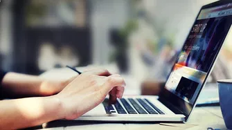 Digital Marketing Learning Decoded- Here’s How to Become a Digital Marketing Expert