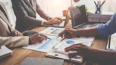 A Comprehensive Guide to the Product Analyst Job Description