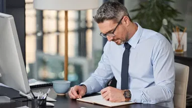 How to Become a Compliance Officer?