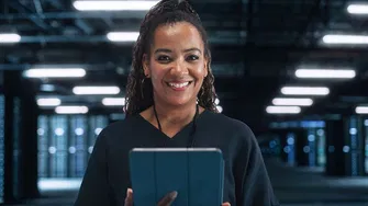 Explore Lucrative IT Jobs Without Coding Skills [2026]