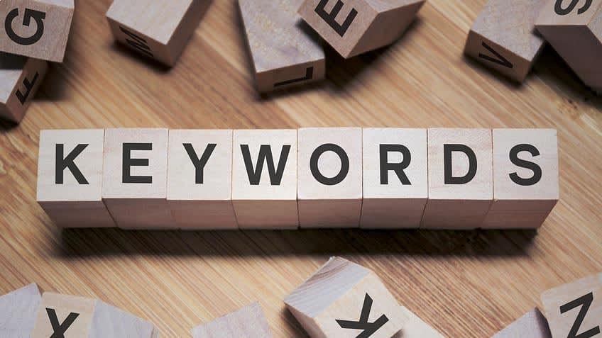 Another Way of Thinking about Keywords: Semantic vs Syntactic