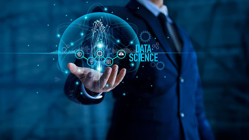 Simplilearn Reviews: Preparing for a Career Leap With the PG in Data Science