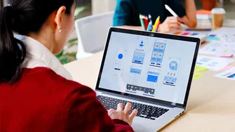 What Is UI and UX Design, and What Are the Differences?