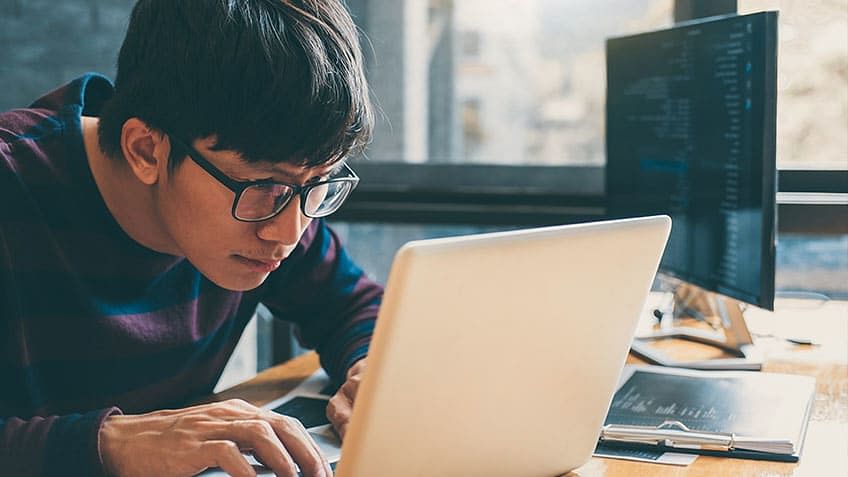 sql developer projects What Makes a Full Stack Web Developer?