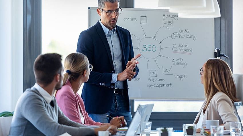 case study and marketing strategies Amazon Marketing Strategy 2022: A Case Study