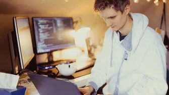 Auto Increment in SQL