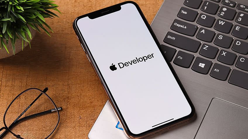 iOS Developer Salary in 2024